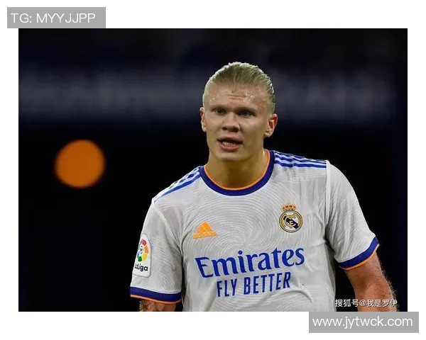 勒沃库森主帅盛赞哈兰德为世界顶级前锋埃切维里状态火热已做好上场准备