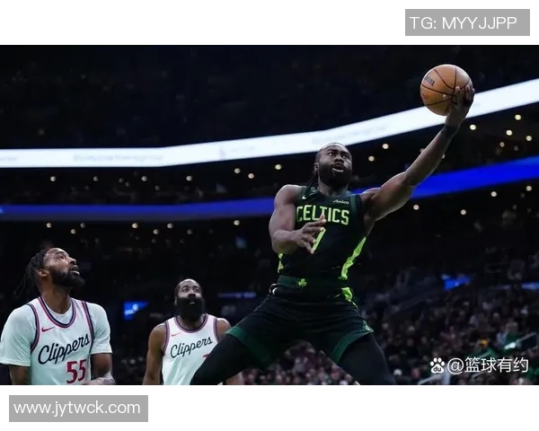 张佳玮点评杰伦布朗次节表现绿军实力展现超越战绩的深度分析