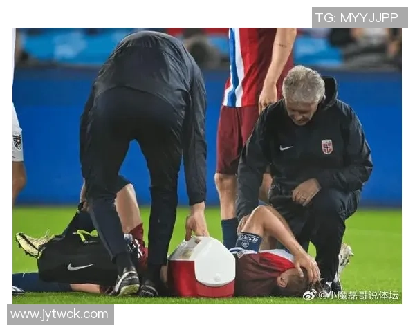 挪威主帅透露厄德高坐庆祝原因担心膝盖受伤影响比赛表现